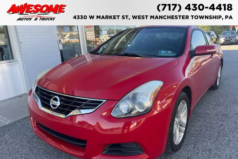 2010 Nissan Altima 2.5 S photo 1