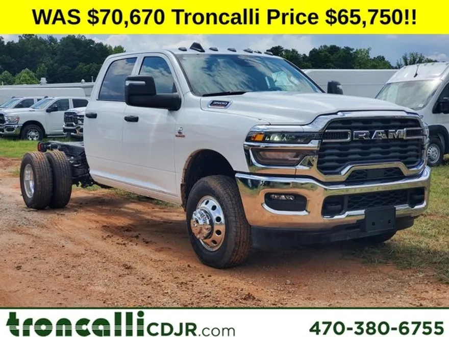 2025 Ram 3500 Tradesman photo 1