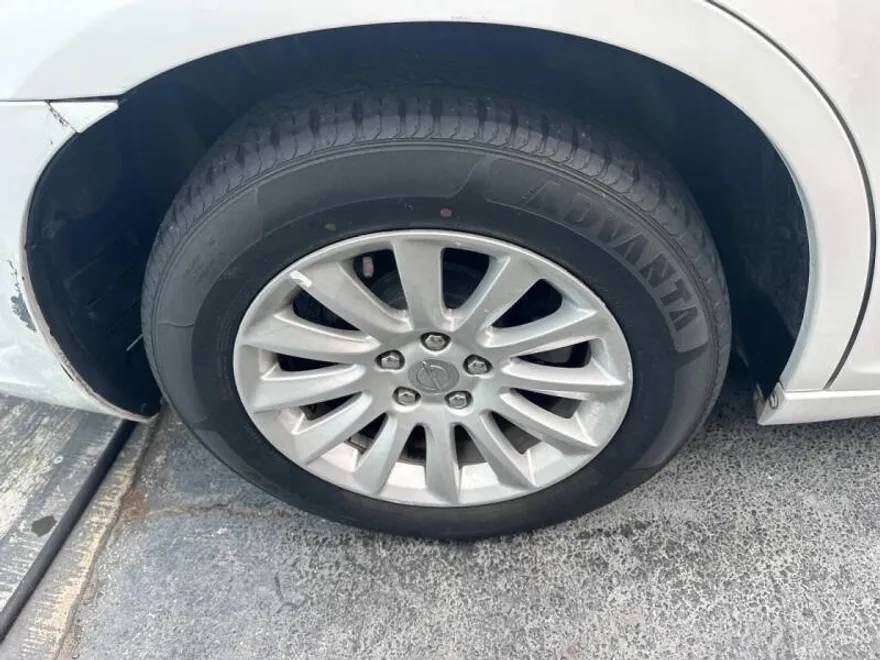 2014 Chrysler 300 Base photo 1