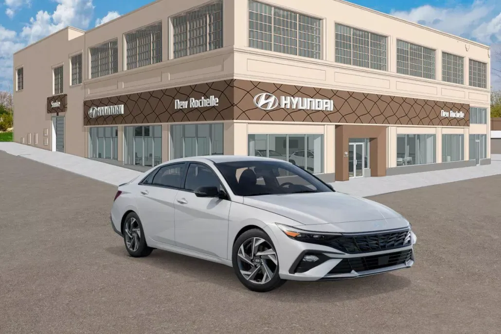 2025 Hyundai Elantra SEL Sport photo 1