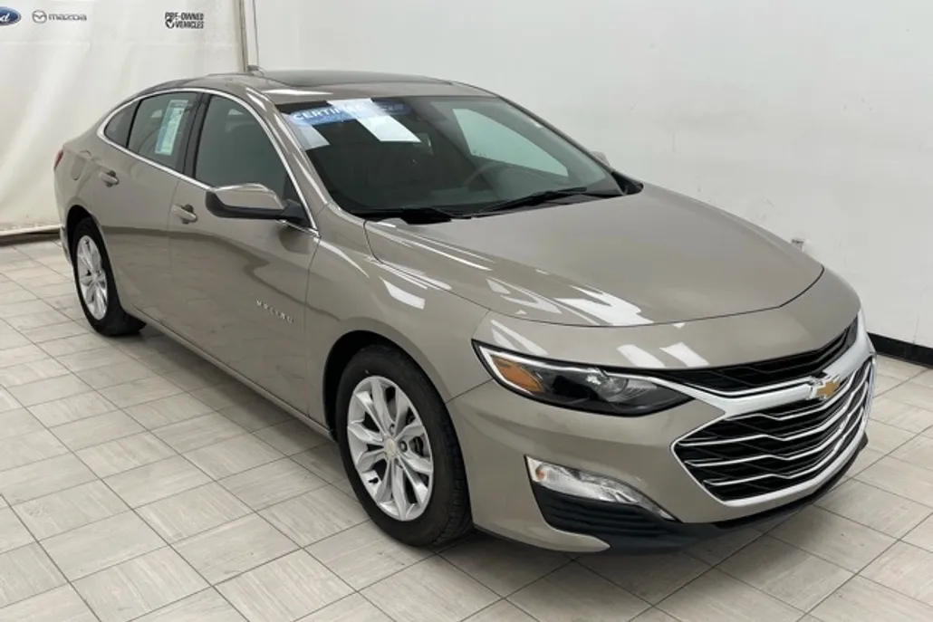 2023 Chevrolet Malibu 1LT photo 1