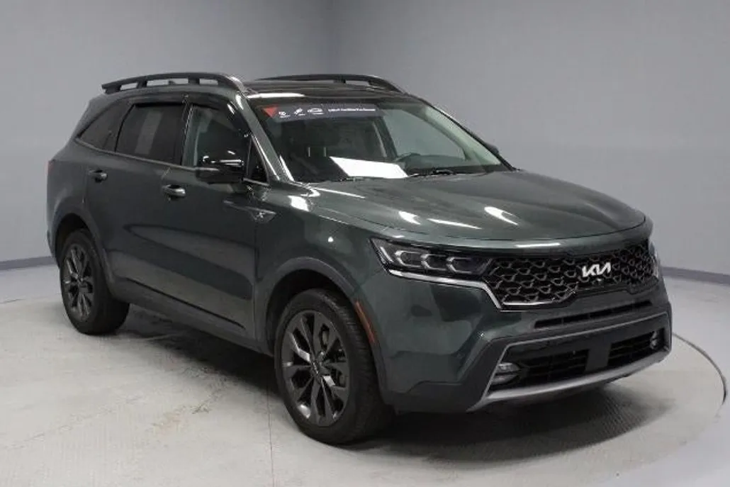2022 Kia Sorento X-Line SX Prestige photo 1