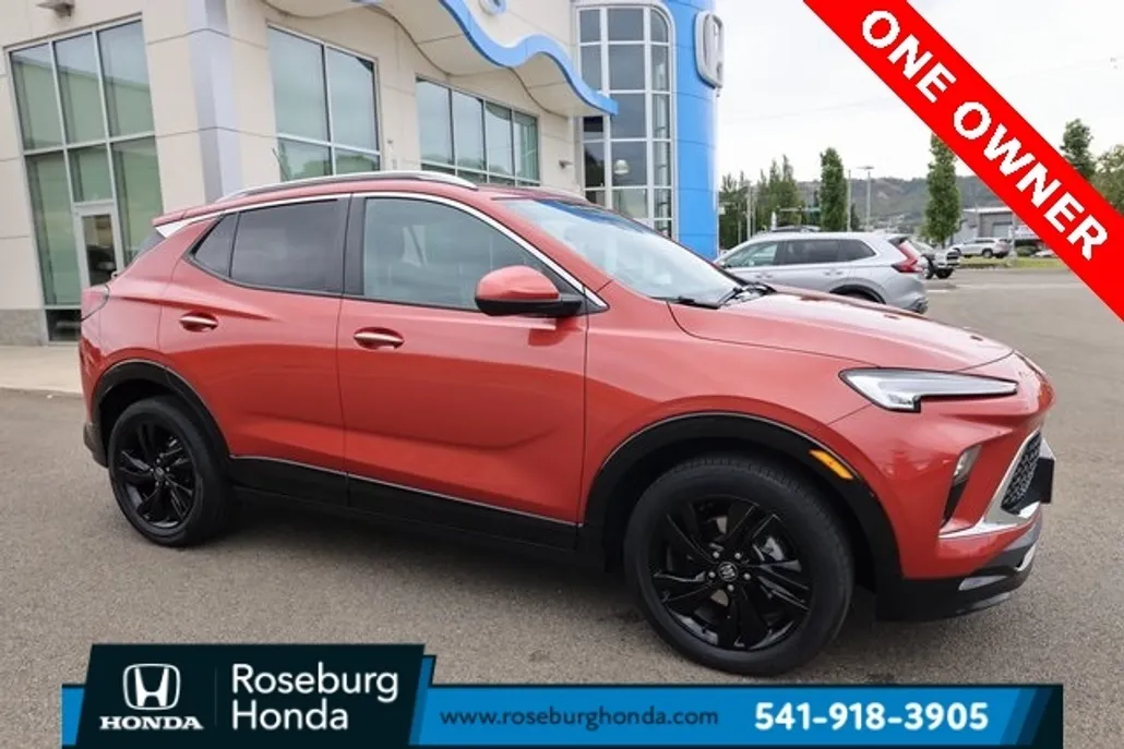 2024 Buick Encore GX Sport Touring photo 1