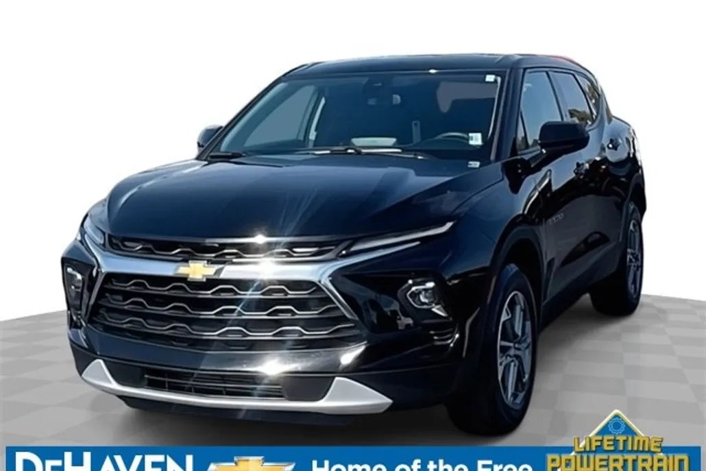 2023 Chevrolet Blazer 2LT photo 1