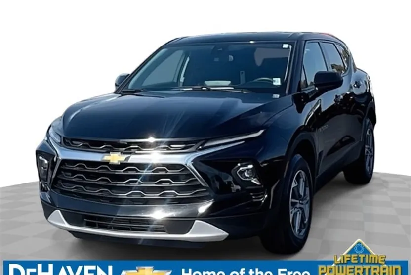 2023 Chevrolet Blazer 2LT photo 1