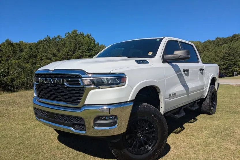 2025 Ram 1500 Big Horn photo 1