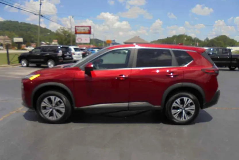 2023 Nissan Rogue SV photo 1
