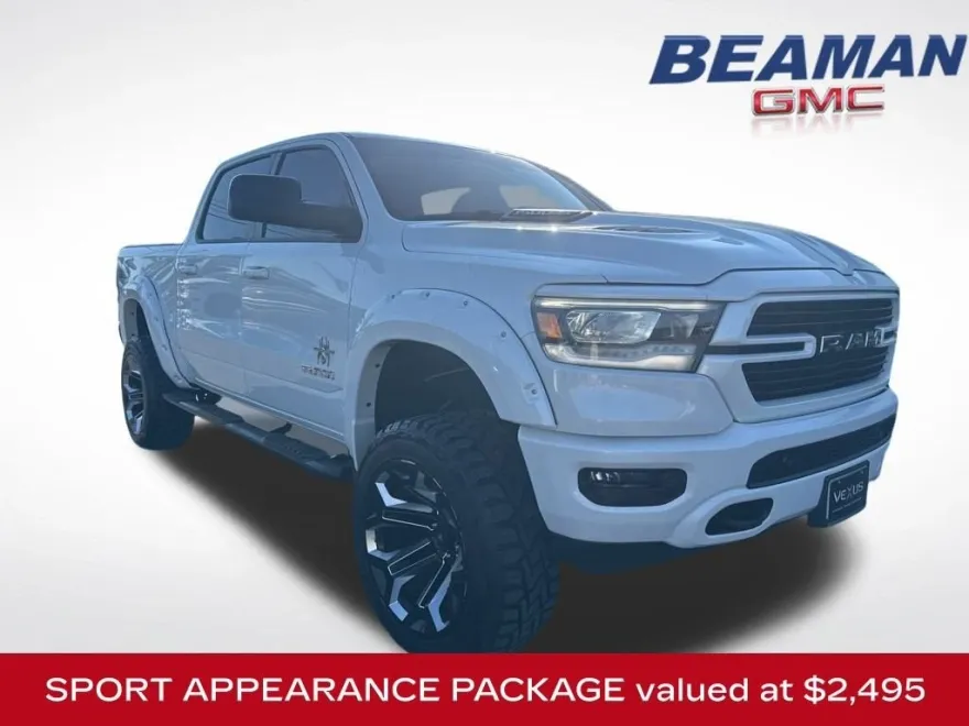 2019 Ram 1500 Laramie photo 1