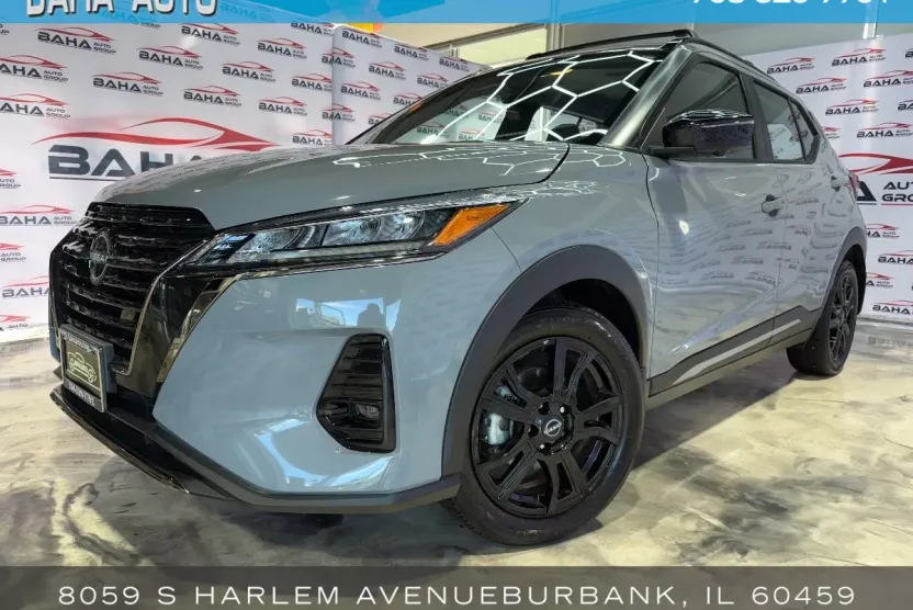 2024 Nissan Kicks SR photo 1