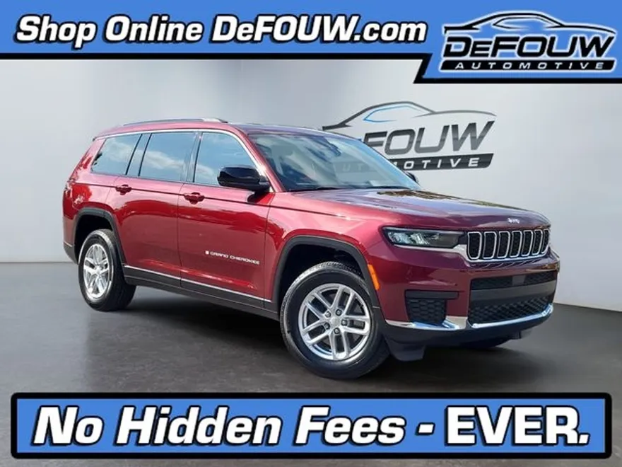 2024 Jeep Grand Cherokee Laredo photo 1