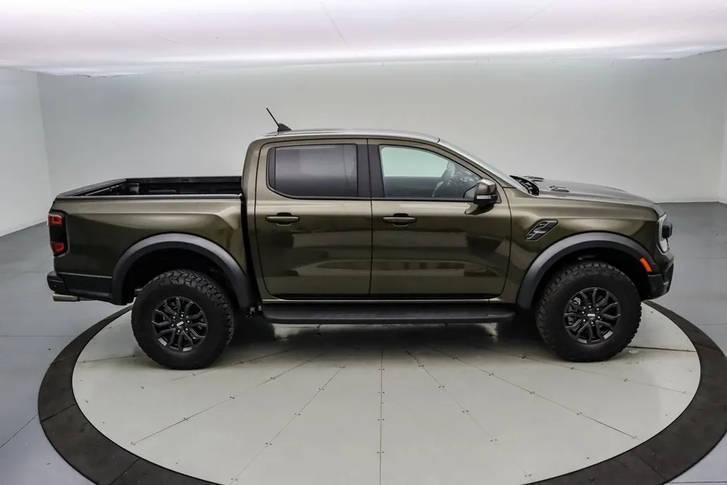 2024 Ford Ranger Raptor photo 1