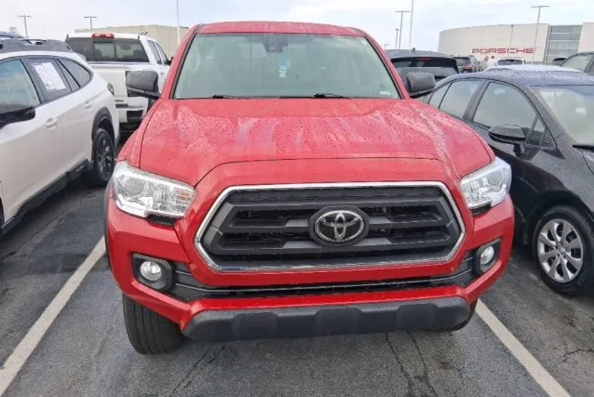 2023 Toyota Tacoma SR5 photo 1