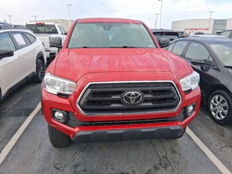 2023 Toyota Tacoma SR5 photo 1
