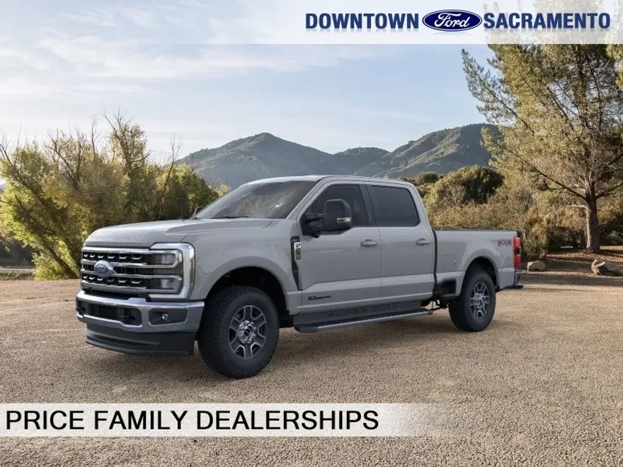 2025 Ford F-250 Lariat photo 1