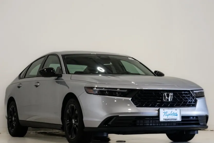 2025 Honda Accord SE photo 1