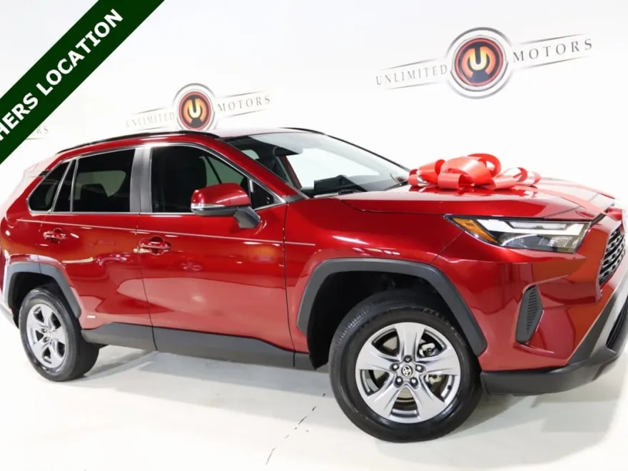 2022 Toyota RAV4 Hybrid XLE photo 1