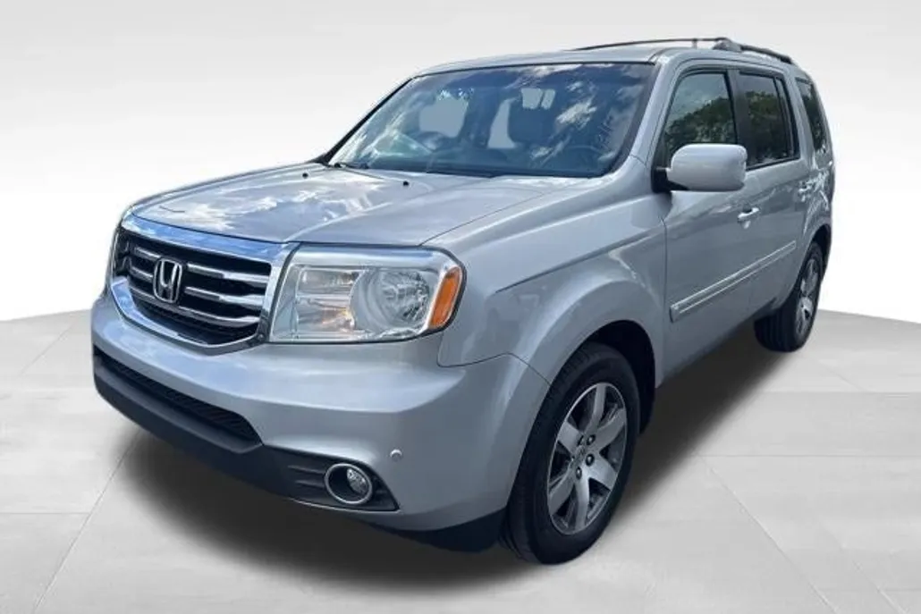 2014 Honda Pilot Touring photo 1