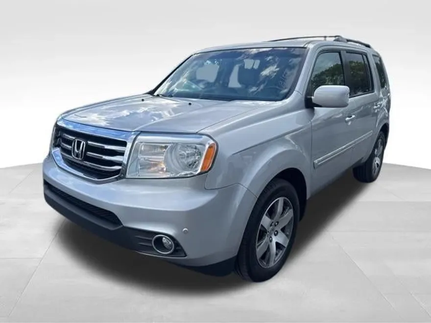 2014 Honda Pilot Touring photo 1