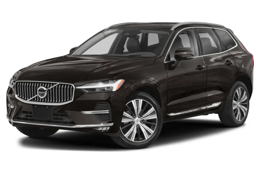 2022 Volvo XC60 Momentum photo 1