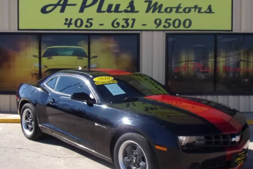 2010 Chevrolet Camaro LS photo 1