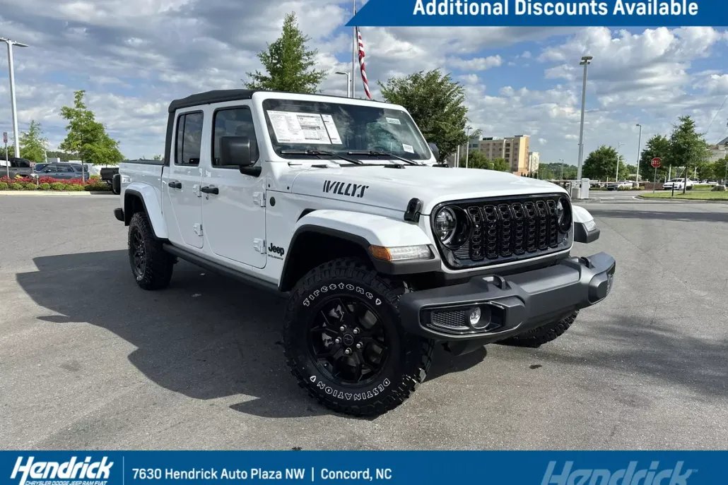2025 Jeep Gladiator Willys photo 1