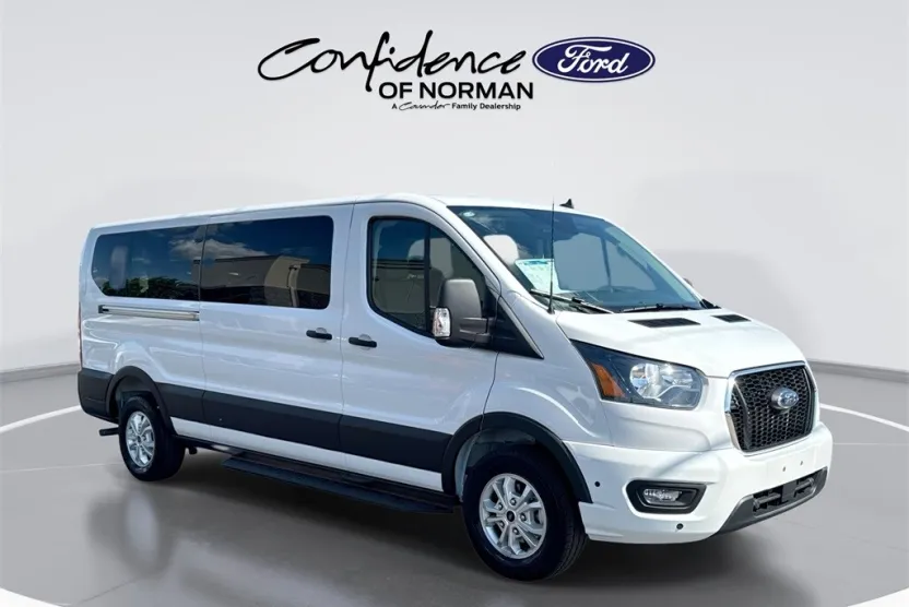 2025 Ford Transit Passenger Van XLT photo 1