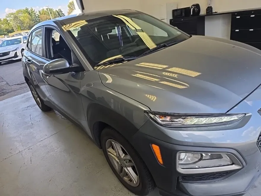2021 Hyundai Kona SE photo 1