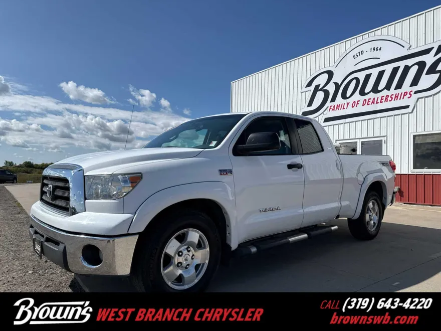 2009 Toyota Tundra SR5 photo 1