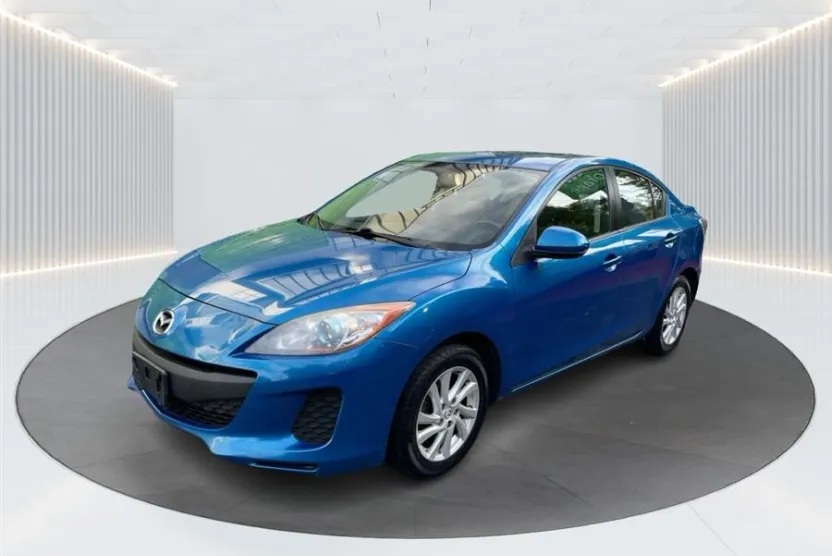 2012 Mazda Mazda3 Touring photo 1