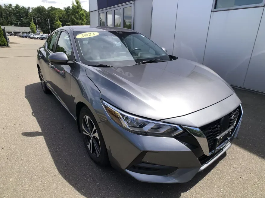 2022 Nissan Sentra SV photo 1