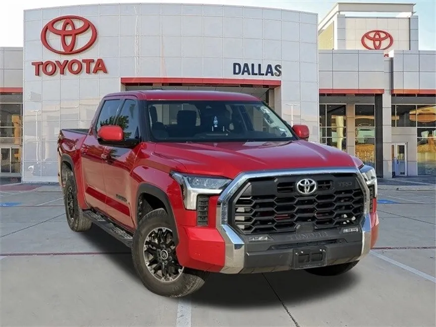 2022 Toyota Tundra SR5 photo 1