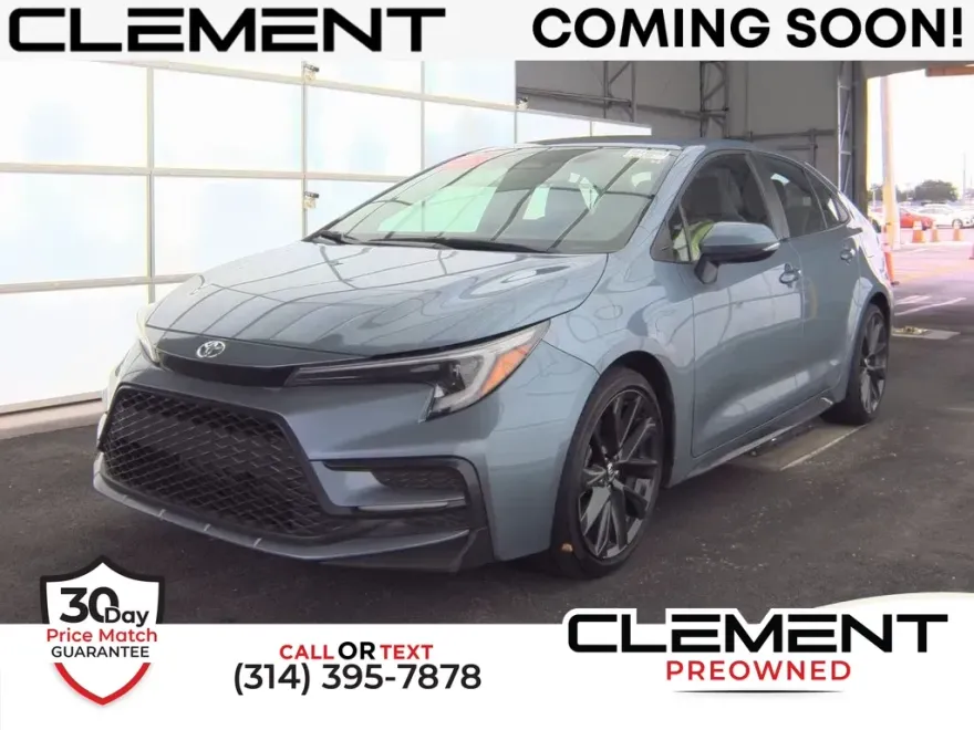 2023 Toyota Corolla SE photo 1