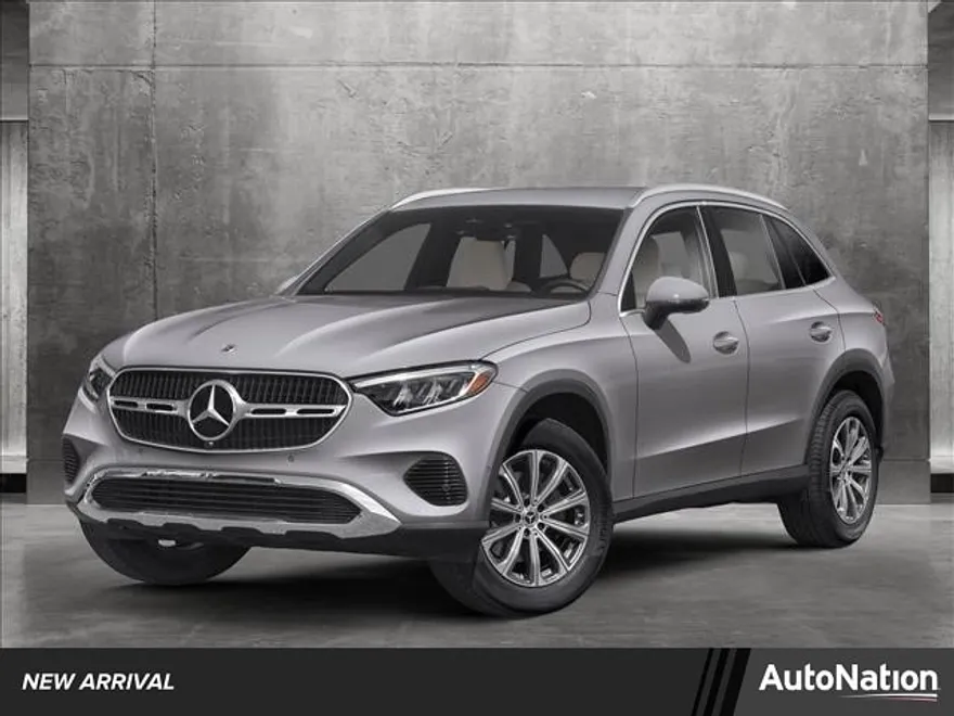 2025 Mercedes Benz GLC 300 4MATIC photo 1