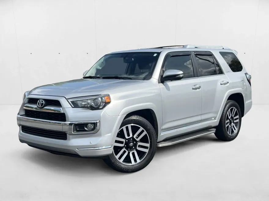 2018 Toyota 4Runner Limited photo 1