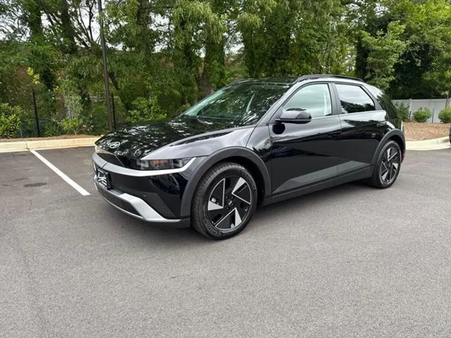 2025 Hyundai Ioniq 5 SEL photo 1