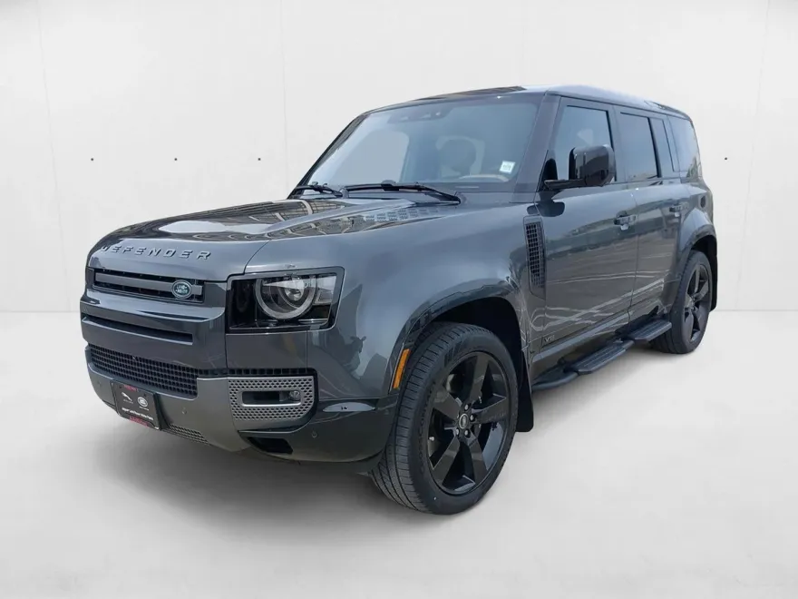2025 Land Rover Defender V8 photo 1