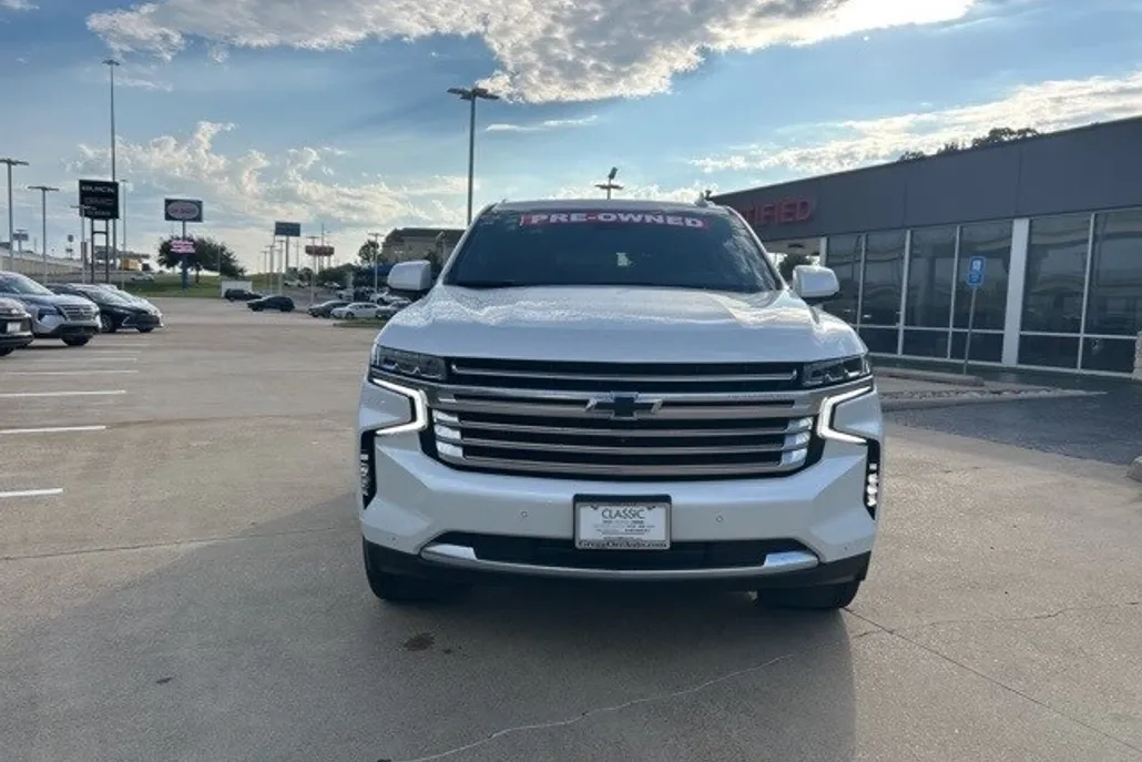 2023 Chevrolet Tahoe High Country photo 1
