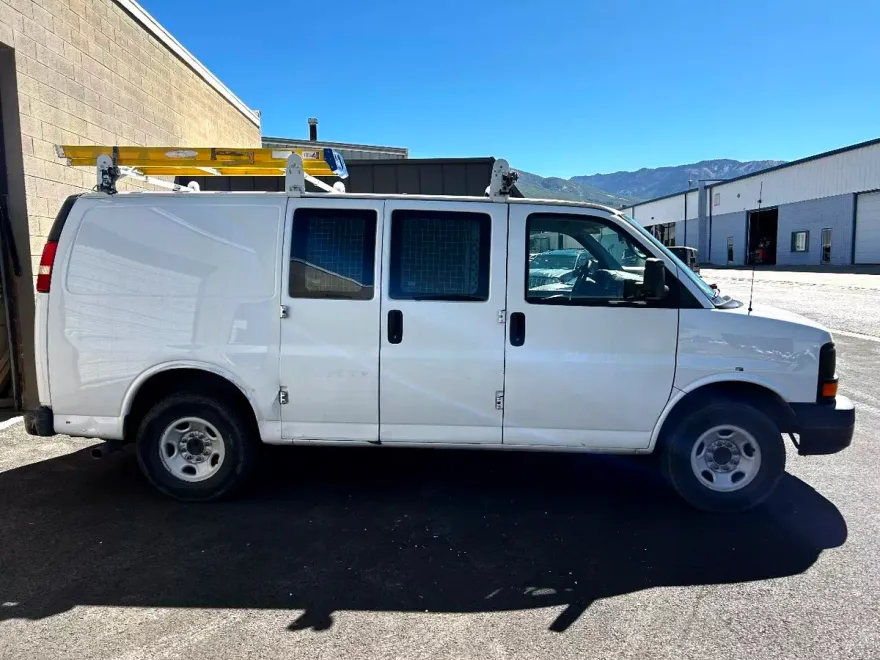 2013 Chevrolet Express Cargo Van photo 1