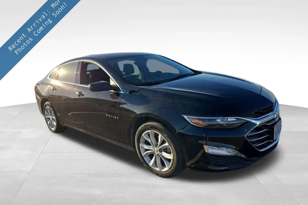 2024 Chevrolet Malibu 1LT photo 1