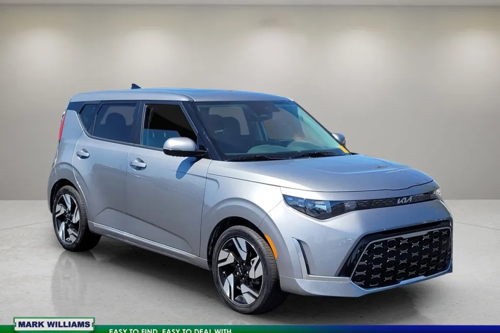 2025 Kia Soul GT-Line photo 1