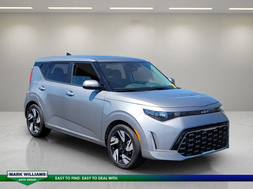 2025 Kia Soul GT-Line photo 1