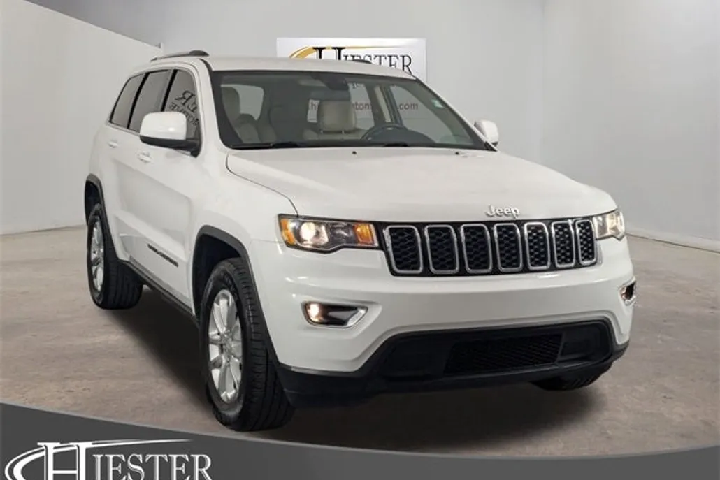 2021 Jeep Grand Cherokee Laredo E photo 1