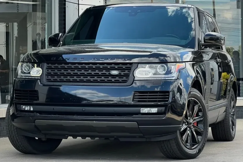 2017 Land Rover Range Rover SuperCharged HSE photo 1