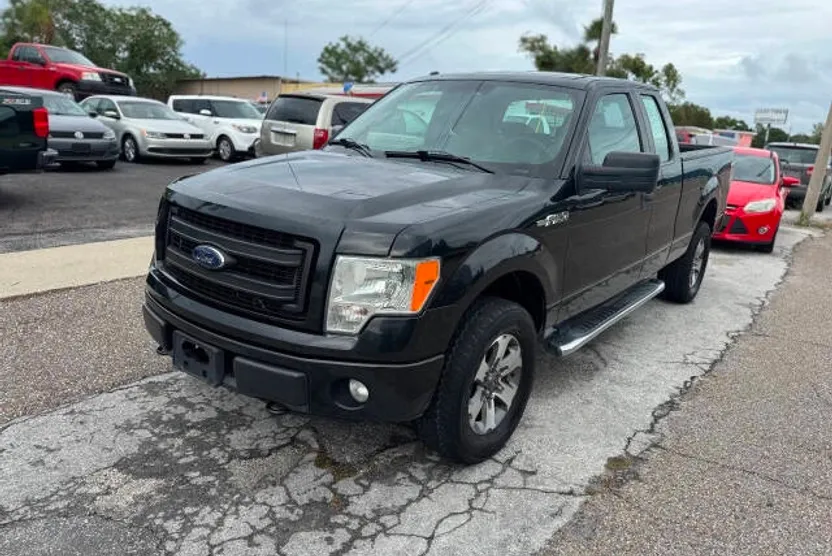 2014 Ford F-150 STX photo 1