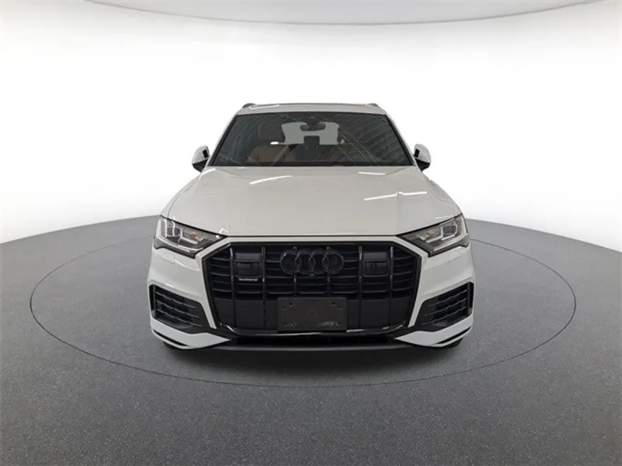 2022 Audi Q7 45 Premium Plus photo 1