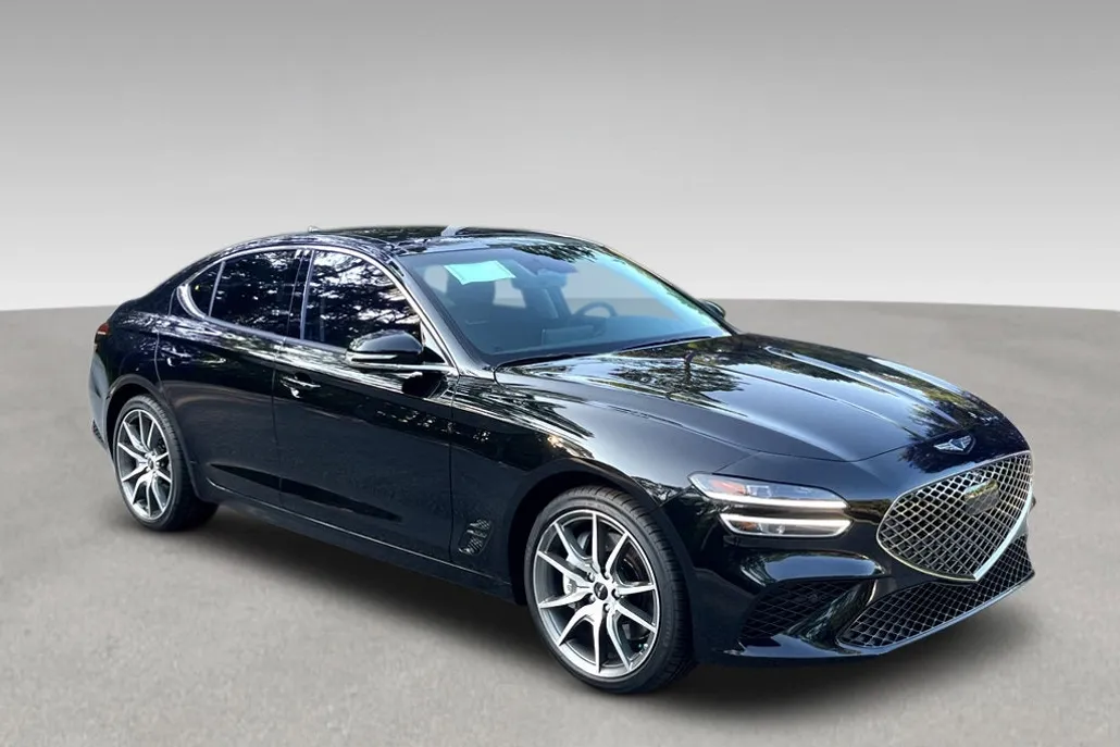 2026 Genesis G70 2.5T Prestige photo 1