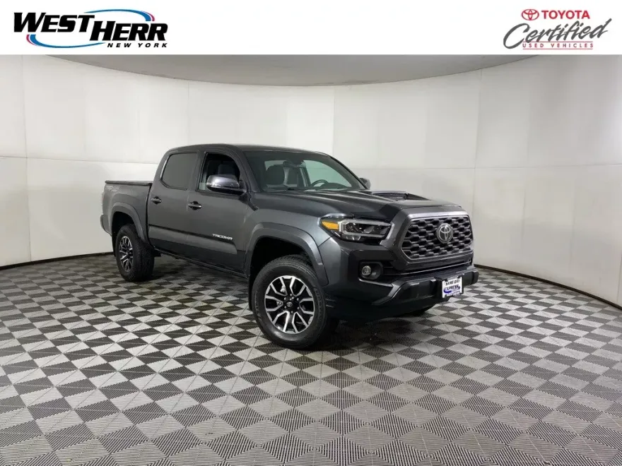 2023 Toyota Tacoma TRD Sport V6 photo 1