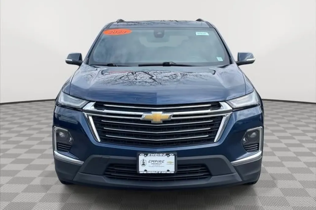 2023 Chevrolet Traverse Leather photo 1
