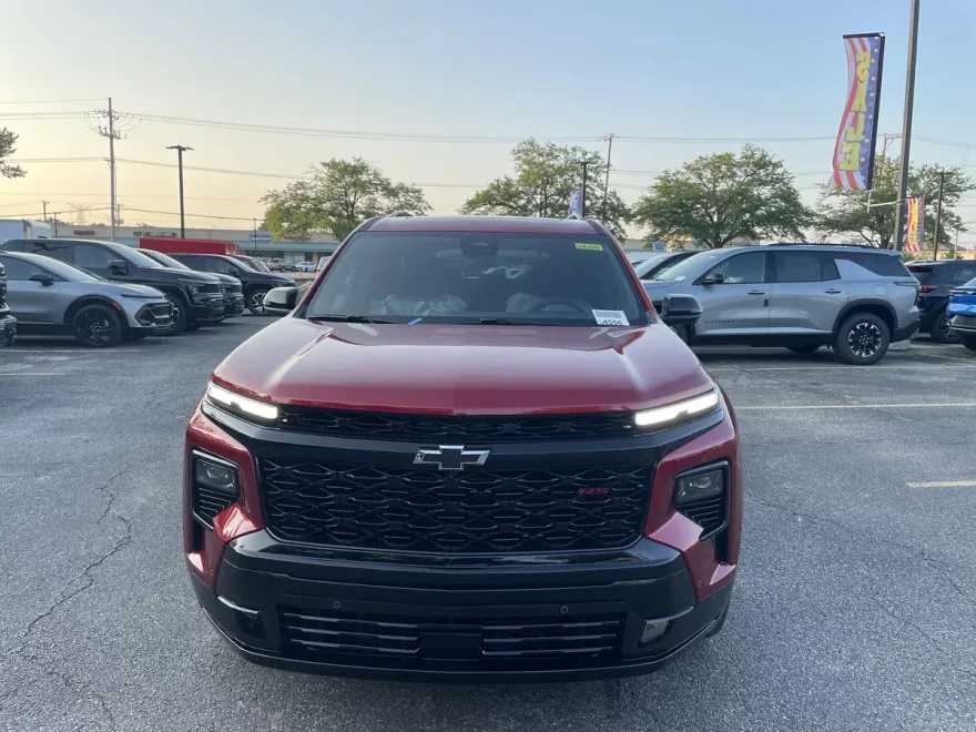 2026 Chevrolet Traverse RS photo 1