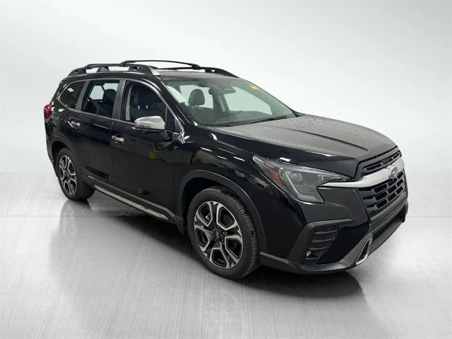 2023 Subaru Ascent Touring photo 1